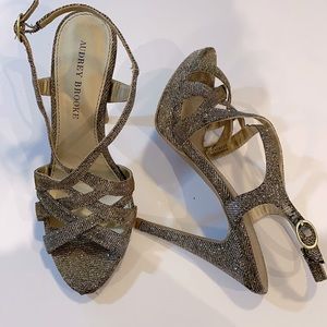 Audrey Brooke Sandal Heels 7.5